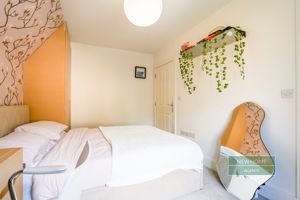 Photo 13- click for photo gallery